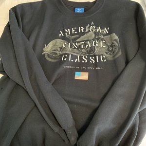 Long sleeve sweat shirt